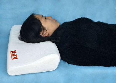 Uykusuz İnsanlar için Özel Logo Beyaz Dalgalı Yastık / Servikal Spondiloz