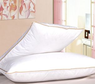 Altın Borulama Pamuklu Otel Aşağı Feather Yastık, Çevre Dostu Yıkanmış Yastıklar Toptan Satış